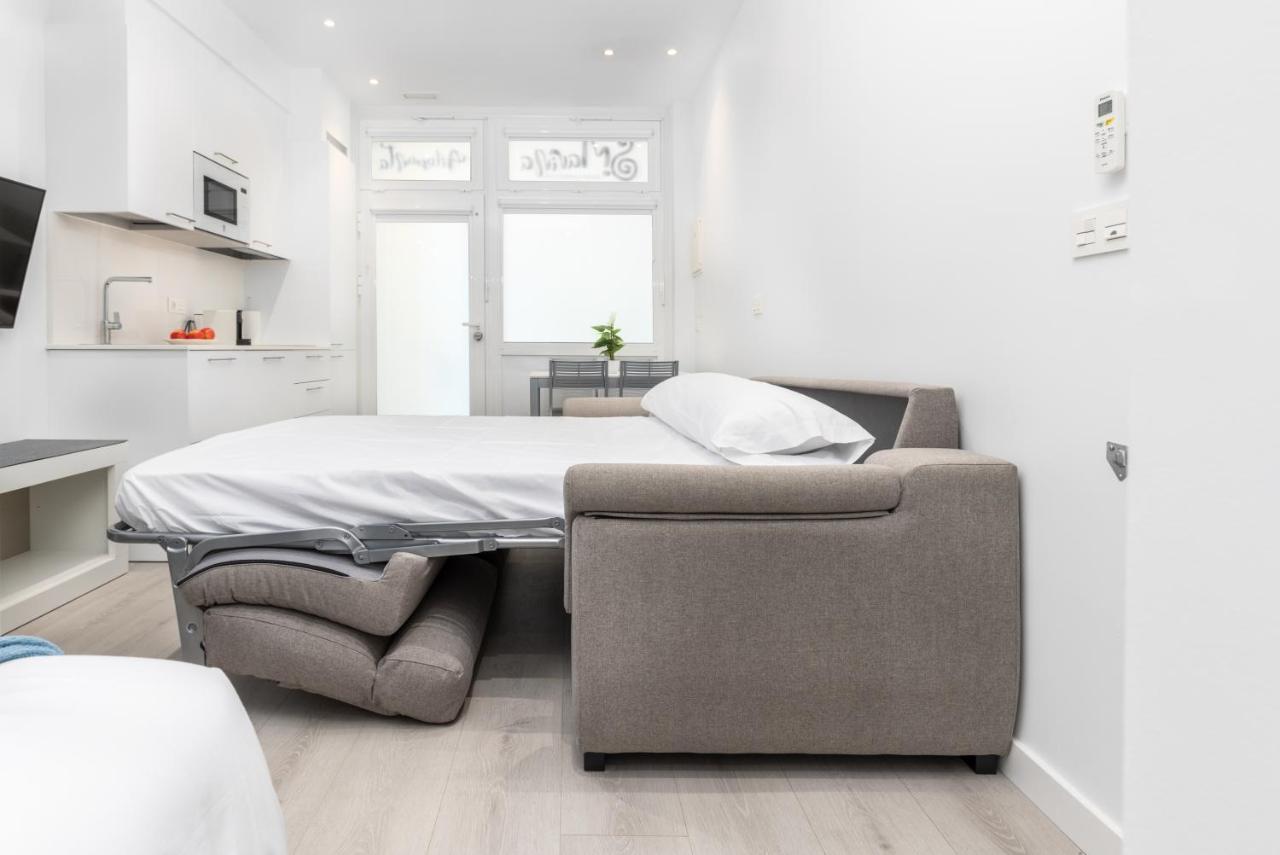 Santa Marina Apartamentuak Zarautz Buitenkant foto