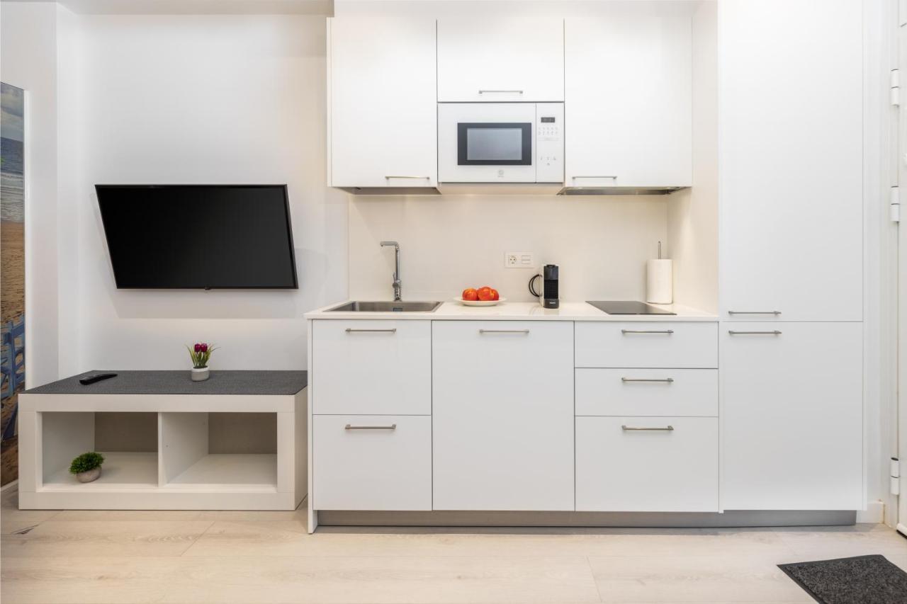 Santa Marina Apartamentuak Zarautz Buitenkant foto